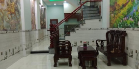 Bán nhà 1 trệt 1 lầu 140m2 gần cây xăng 26, cách Tp Biên Hòa 4km, sân oto