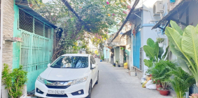 Bán nhà 1 lầu DT: 111m2 (NH) hẻm xe hơi 141 Tám Danh Phường 4 Quận 8