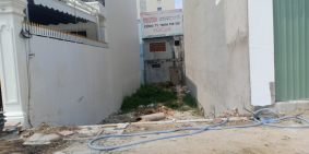 Chủ đất cần tiền trả cần bán gấp  miếng đất trong sát nhà 5*20 thổ cư 100%