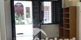 cho thuê cửa hàng mặt phố tiện kinh doanh: 120 giảng võ , ngã 5 cát linh