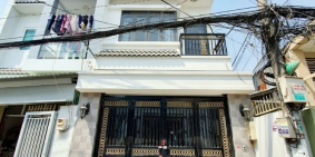 Nhà mới xây dựng Mặt Tiền Hẻm Xe Hơi Huỳnh Tấn Phát, TT.Nhà Bè. 4.4x15m. 4.85 tỷ