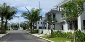 BIET THU SONG LAP 8x14,1 TRET 2 LAU,SO HONG RIENG TAI THI TRAN DUC HOA.