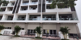 Bán shophouse mặt đường đức giang 76m2 nhà 5 tầng giá