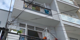 Bán nhà 4 lầu hẻm xe hơi 141 đường Tám Danh Phường 4 Quận 8 + Diện tích: 4 x 15m