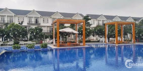 Về đây trốn dịch đẹp tựa Phú Mỹ Hưng