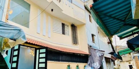 30m2, 5 tầng đúc hẻm xe hơi 4.1 tỷ, 3PN view LandMark, Bitexco ngay Quận 1.