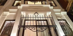 Chính chủ cần bán nhanh căn nhà 4 tầng1(tum), vừa ở, vừa kinh doanh tại Đông Ngạ