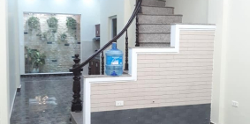 Bán nhà Lương Yên, 55m2 nhà đẹp ngõ thoáng, tiện nghi đầy đủ 5.5 tỷ CTL.