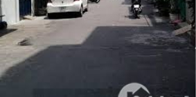 Nhà mặt tiền hẻm lớn cần bán gấp lấy tiền làm ăn