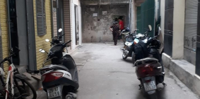 Quá rẻ,Ô tô đỗ cửa, vị trí đẹp, cần bán gấp, nhà còn mới chỉ việc về ở luôn