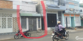 Cần tiền mua nhà tp.hcm cần bán nhà 1 trệt và 1 lầu KDC An Thạnh Thuận An BD