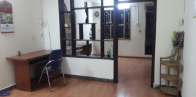 Thuê nhà tầng 2 nhà h4 khu tập thểu Thanh Xuân Nam