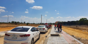 Chủ chốt lỗ lô đất mặt tiền ngay trung tâm hành chính. LH để mua ngay kẻo lỡ