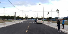 Cần tiền bán rẻ hơn thị trường lô mặt tiền quốc lộ Hùng Vương, Kon Tum