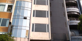 cho thuê nhà nguyên căn mặt tiền Quận 1.