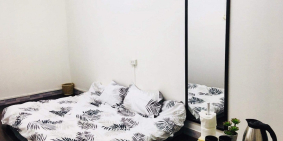 Cho thuê nhà 3 tầng, 22 m2, ngõ 22 Hàng Vải, Hoàn Kiếm