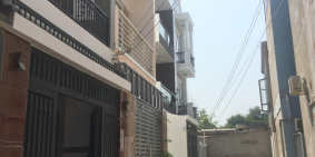 Chính chủ cho thuê nhà nguyên căn mới xây, hẻm xe hơi, giá rẻ, Thủ Đức