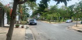 Biệt thự MT Đs 9 KDC Khang An, P.Phú Hữu, Q.9, DT: 8x21m, 2 lầu