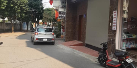 Bán nhà C4 Nguyễn Văn Cừ Long Biên, oto tránh, kinh doanh 82m2 x 7 tỷ 6