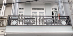 Bán nhà HXH Quốc Lộ 13, P. Hiệp Bình Phước, Q. Thủ Đức. 4.8x11.5, 1 trệt 3 lầu,