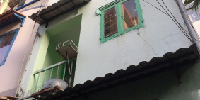 Bán nhà TT Q10, HXH, 4 TẦNG, CĂN GÓC, 3 PN, GIÁ 2.8 TỶ.