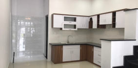 1)	Bán nhà MT đường 49, dt 4 x 18, 3.5  lầu, 4PN, 5 tỷ 3