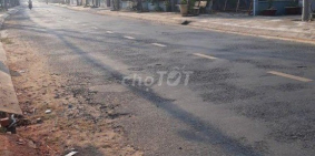 Bán nhà mặt tiền đường Võ Văn Môn, Phường 4 Tân An, gần trường Chuyên Long An