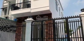 bà chị gửi căn nhà cần bán 1 trệt 1 lầu