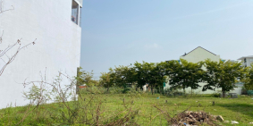 BÁN ĐẤT MẶT TIỀN TRUNG TÂM THÀNH PHỐ HUẾ TUYẾN KINH DOANH SẦM UẤT 0762644112