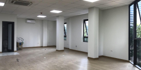 Chính Chủ Cho Thuê Sàn Văn Phòng Tại Lê Văn Lương-Thanh Xuân DT:120m2 giá 20tr/