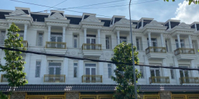 Kẹt tiền cần sang nhượng lại căn  biệt thự MINI giá rẻ ,sổ hồng riêng