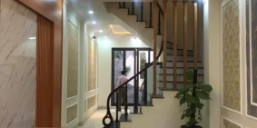 Em là mặt phố  Đội Cấn  Kinh Doanh Tấp Nập, MT 6m DT92m Giá rẻ bất ngờ 21 tỷ