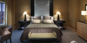 Bán KHÁCH SẠN 3 SAO Phú Quốc, dt 335m2 doanh thu 140tr/ tháng, giá 17 tỷ