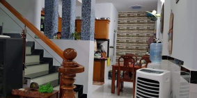 Nhà đẹp giá tốt Nguyễn Tiểu La, P.8, Quận 10. 4,4 tỷ. 0902 522 876