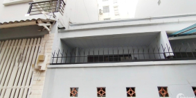 Bán nhà cấp 4 Mặt tiền đường 15 P.Tân Thuận Tây Quận 7