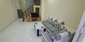 Nhà gần bến xe q.8 1 trệt 2 lầu