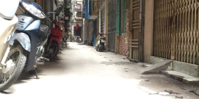 Nhà phố Đội Cấn ngõ thông sang Kim Mã Thượng