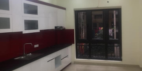 Bán Nhà Tây Sơn gần Ngã Tư Sở, lô góc ô tô tránh, 4 tầng,  Giá 3,45 tỷ. LH: 0973