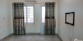 Bán gấp nhà ngõ 344 Ngọc Thụy giá 2.4 tỷ, 32mx5 tầng, oto đỗ