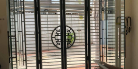 SIÊU PHẨM QUẬN TÂY HỒ-MẶT TIỀN KHỦNG-Ô TÔ VÀO NHÀ-NGÕ THÔNG-KINH DOANH ĐỈNH.