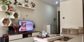 Cho thuê căn chung cư 72m2 2 PN full nội thất tại Home City Trung Kính