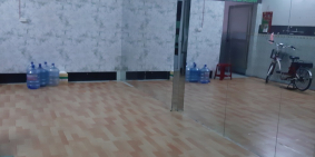 cho thuê mặt bằng kinh doanh rộng rãi, sạch sẽ