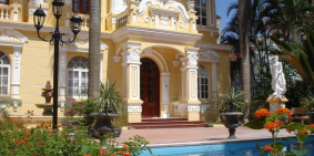 Cho thuê nhà làm trung tâm chăm sóc sức khỏe quận Tây Hồ.