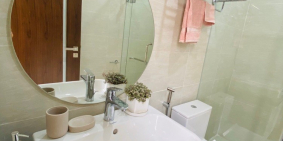 Bán căn shophouse mặt tiền rộng giao thoing thuận lợi