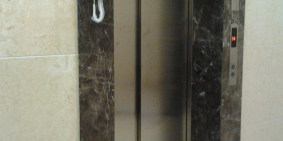 Cần bán nhà Đông Anh Hà Nội 9 tầng, 58 phòng có thang máy Ôtô đỗ  Giá 16 tỷ :