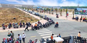 BÁN ĐẤT MẶT TIỀN BÀ RỊA NGAY TRUNG TÂM HÀNH CHÍNH