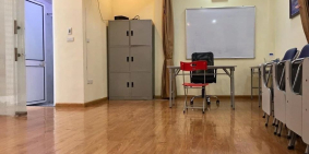 Bán Nhà Nguyễn Văn Huyên,Ô Tô Tránh , Lô Góc . Kinh Doanh,DT 40 m2 ,MT 7m