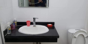 Bán Nhà Phương Mai, 60m2, 4 Tầng, MT 6.5m, 2 Thoáng, Kinh Doanh, Giá 7.35 Tỷ.