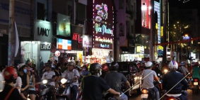 Bán gấp tòa nhà 7 tầng trên đường CHiến Thắng 90m2 .3 thoáng