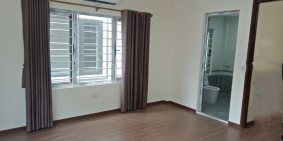 Bán nhà phố 4 tầng xây mới , 30 m2 , 3,3 tỷ phố Ngọc Lâm , Long Biên Hà Nội